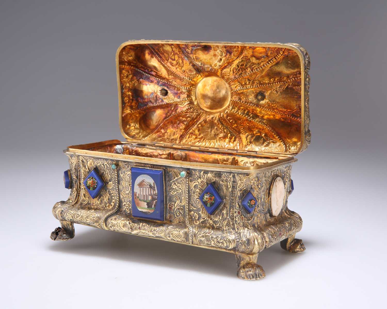 A RARE VIENNESE SILVER-GILT CASKET MOUNTED WITH CAMEOS, MICROMOSAICS AND 'JEWELS' - Image 5 of 5