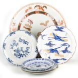 A GROUP OF CHINESE AND JAPANESE CERAMICS