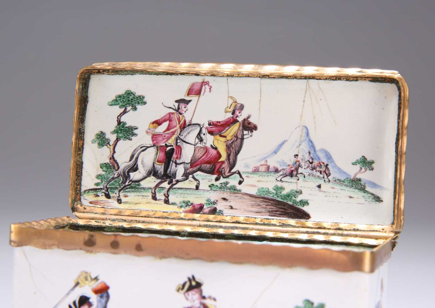 A RARE GERMAN ENAMEL DOUBLE-OPENING SNUFF BOX, FREDERICK THE GREAT, CIRCA 1730 - Image 6 of 7