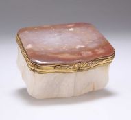 AN 18TH CENTURY ROCK CRYSTAL AND AGATE SNUFF BOX