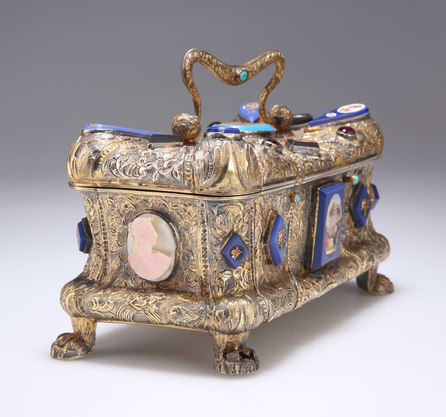 A RARE VIENNESE SILVER-GILT CASKET MOUNTED WITH CAMEOS, MICROMOSAICS AND 'JEWELS' - Image 3 of 5