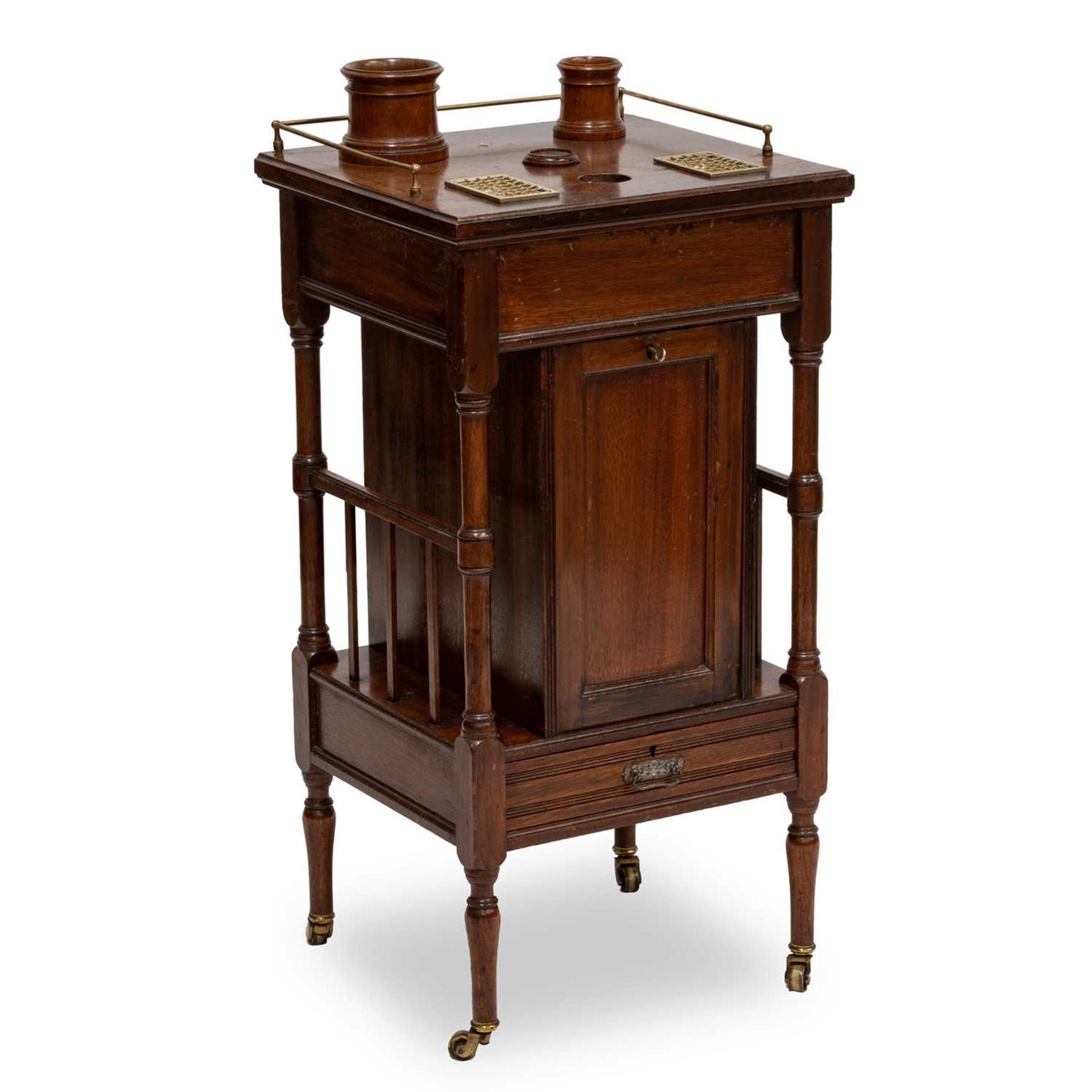 GILLOW & CO: A LATE VICTORIAN WALNUT SMOKER'S CABINET