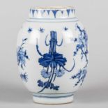 A CHINESE TRANSITIONAL BLUE AND WHITE JAR, 17TH CENTURY