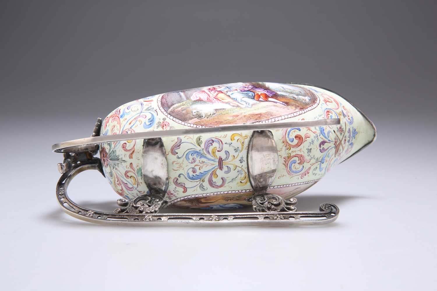 A VIENNESE ENAMEL AND SILVER MINIATURE SLEIGH - Image 4 of 5