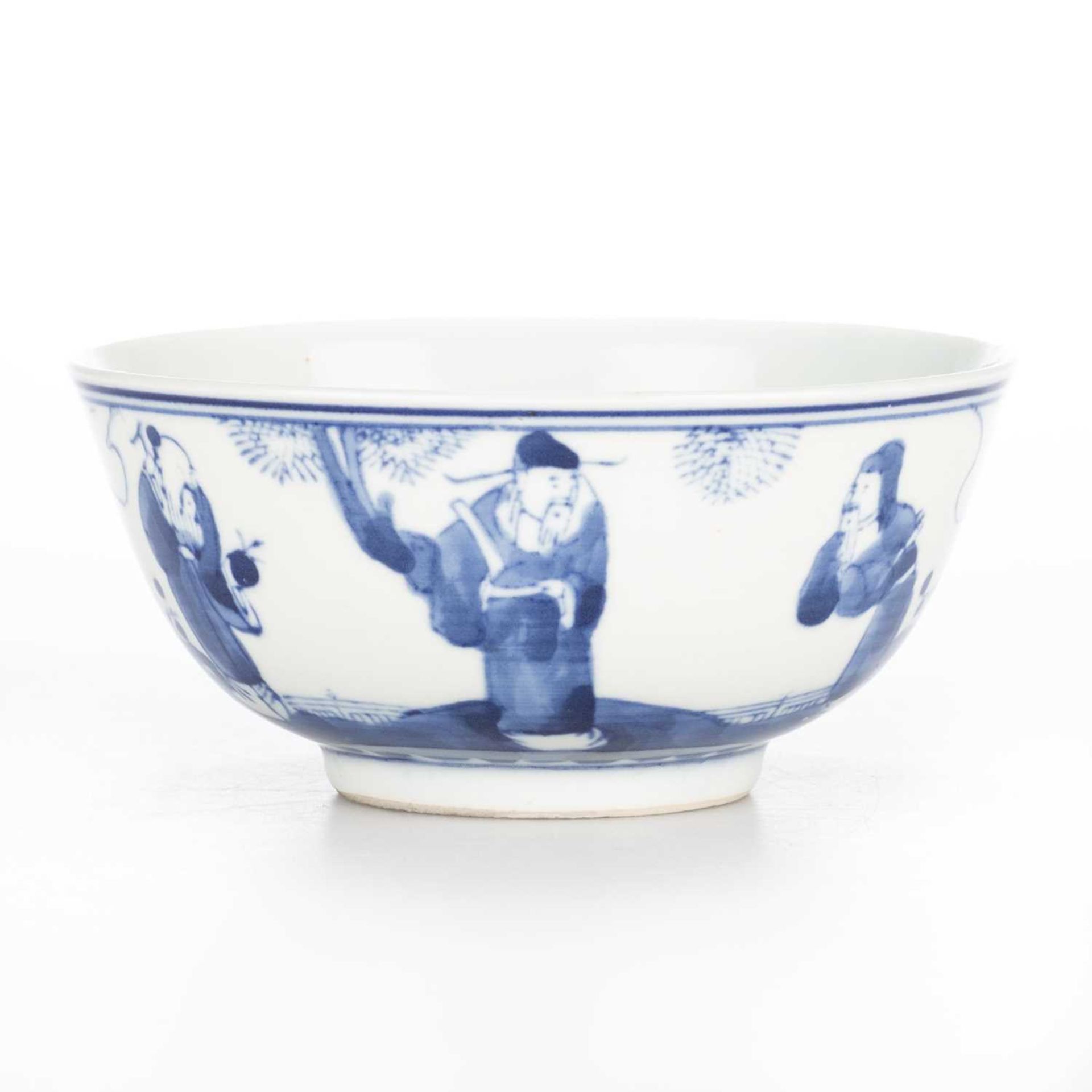 TWO CHINESE BLUE AND WHITE PORCELAIN BOWLS - Image 3 of 4