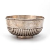 A LATE 19TH CENTURY CHINESE SILVER BOWL