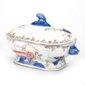 A CHINESE FAMILLE ROSE 'TOBACCO LEAF' TUREEN AND COVER