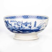 AN EARLY 19TH CENTURY BLUE AND WHITE PEARLWARE BOWL