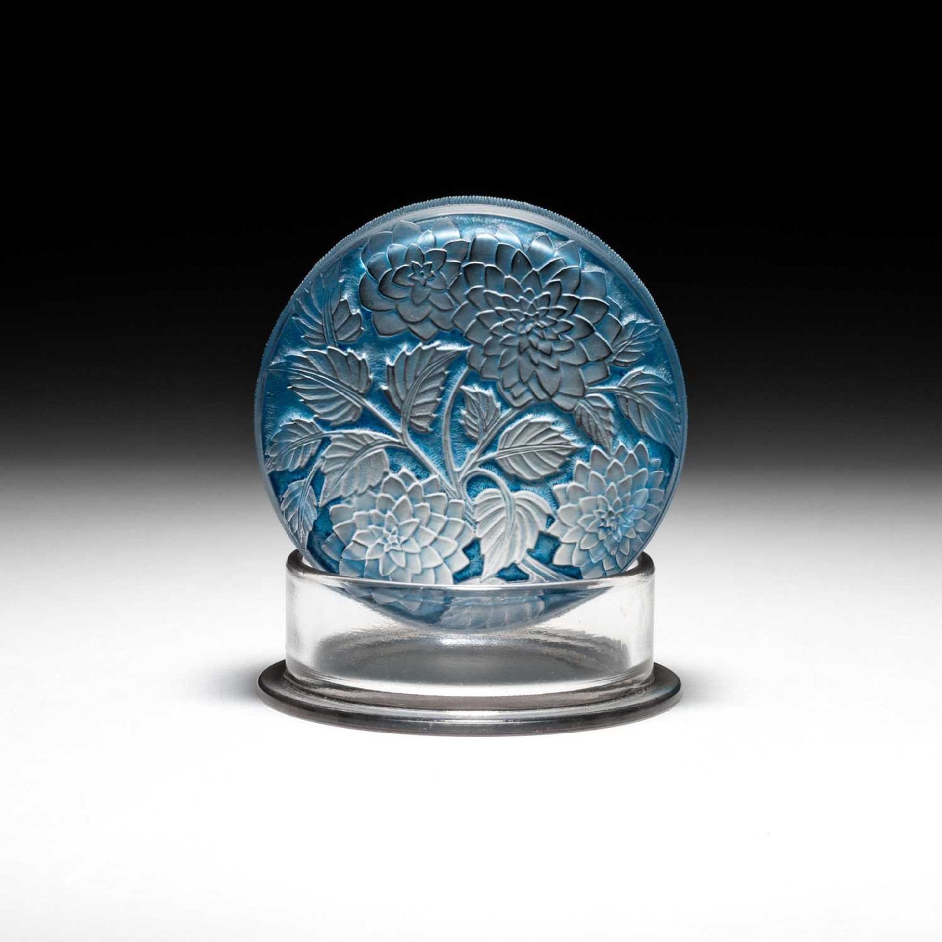 RENÉ LALIQUE (FRENCH, 1860-1945), A 'MEUDON' BOX AND COVER, DESIGNED 1924 - Image 2 of 2