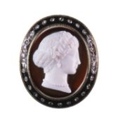 A 19TH CENTURY AGATE AND DIAMOND CAMEO BROOCH