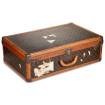 A LOUIS VUITTON TRAVELLING CASE