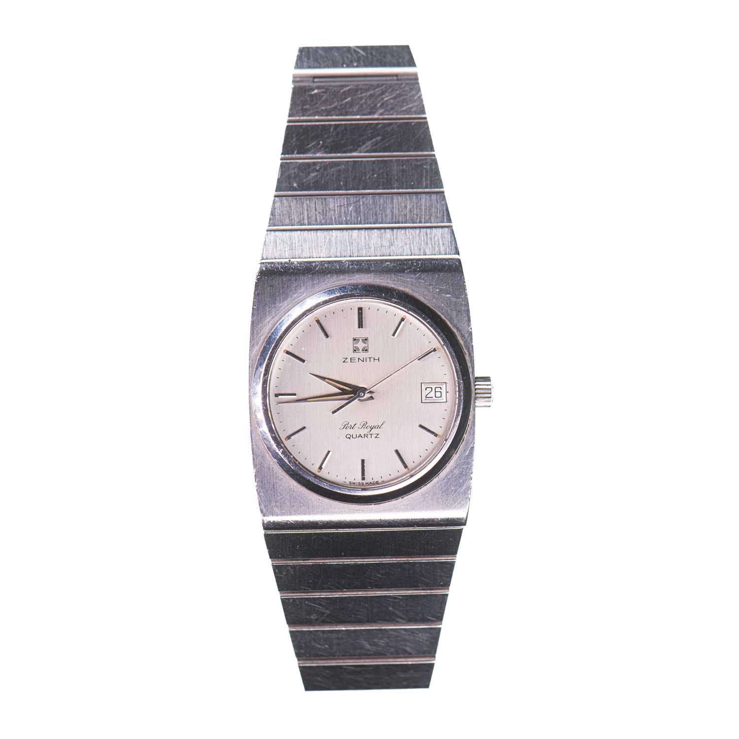 A GENTS STEEL ZENITH BRACELET WATCH