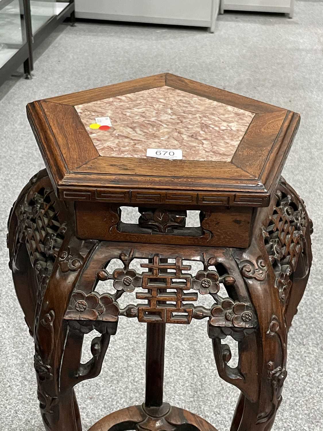 A CHINESE MARBLE-INSET ROSEWOOD PLANTSTAND, LATE 19TH CENTURY - Image 2 of 6