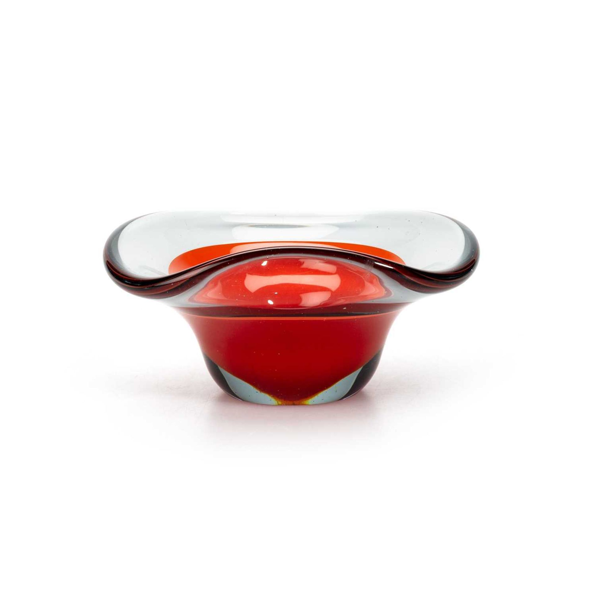 VICKE LINDSTRAND FOR KOSTA, THREE FREE-FORM COLOURED AND CLEAR GLASS BOWLS, CIRCA 1950S - Image 2 of 5