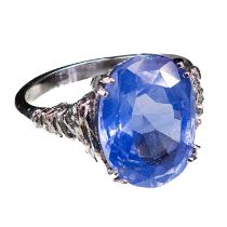 A NATURAL CEYLON SAPPHIRE RING, EST. 10 CT.