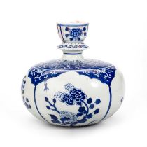 A CHINESE BLUE AND WHITE HOOKAH BASE, MADE FOR THE INDIAN MUGHAL MARKET