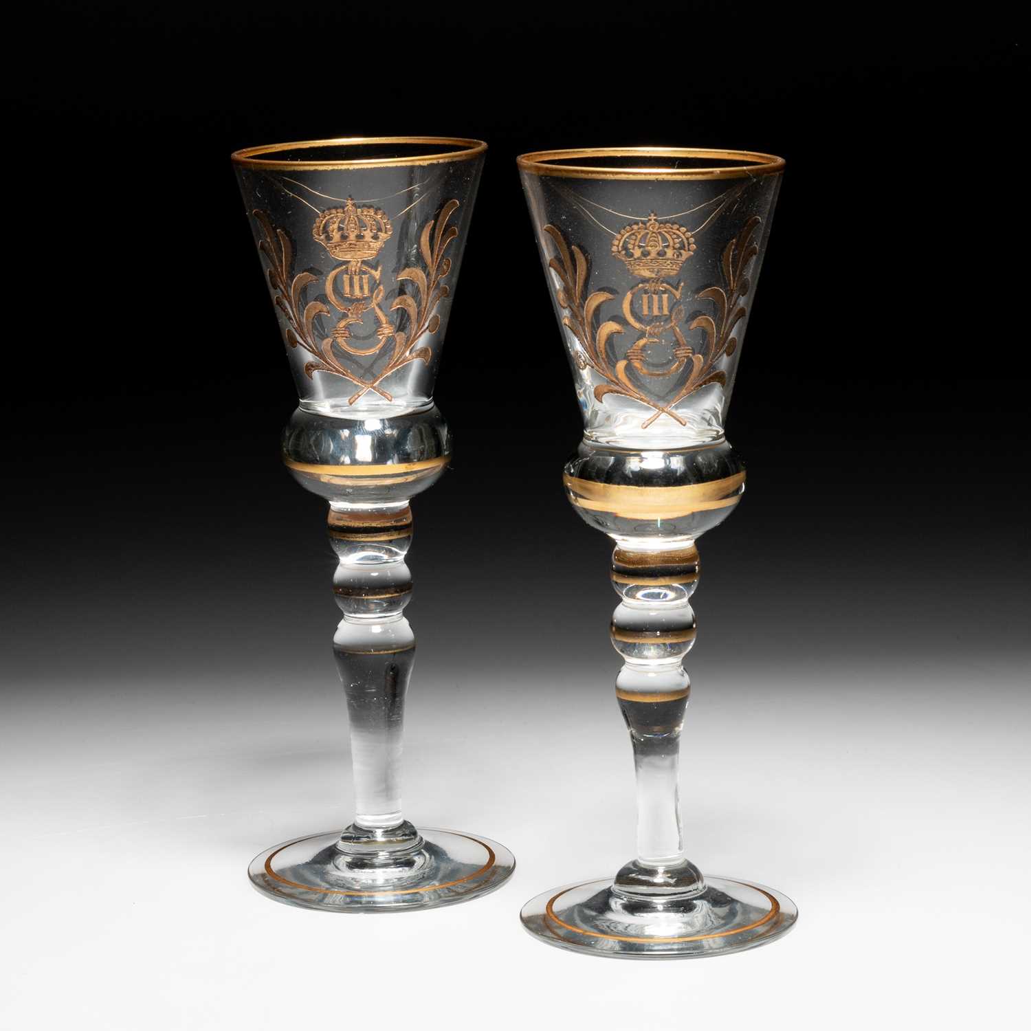 A PAIR OF WINE GLASSES