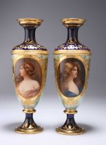 A PAIR OF DRESDEN VASES, LATE 19TH CENTURY