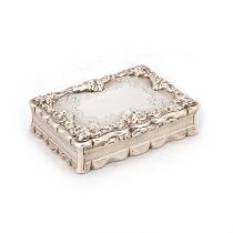 A VICTORIAN SILVER SNUFF BOX