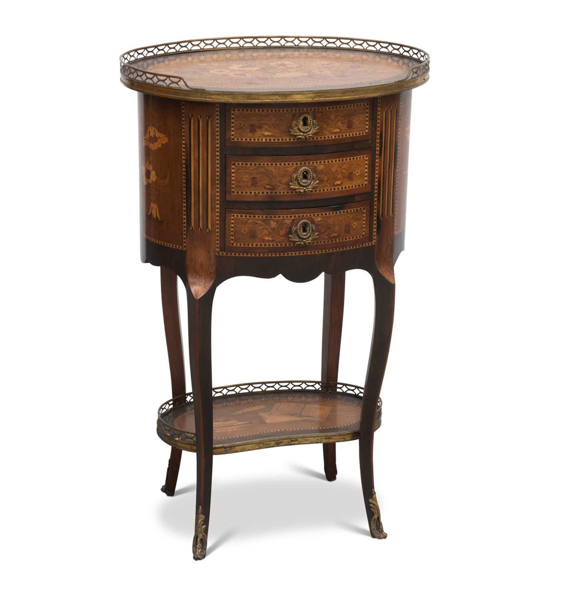 A LOUIS XV STYLE FLORAL MARQUETRY SIDE TABLE - Bild 4 aus 4