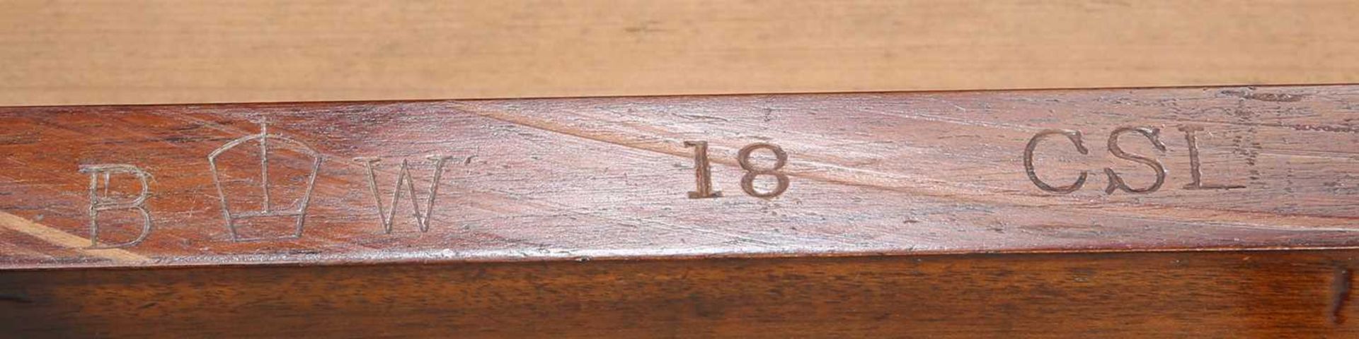 WILLIAMS & GIBTON, AN IRISH MAHOGANY FOLDOVER GAMES TABLE, CIRCA 1830 - Bild 5 aus 7