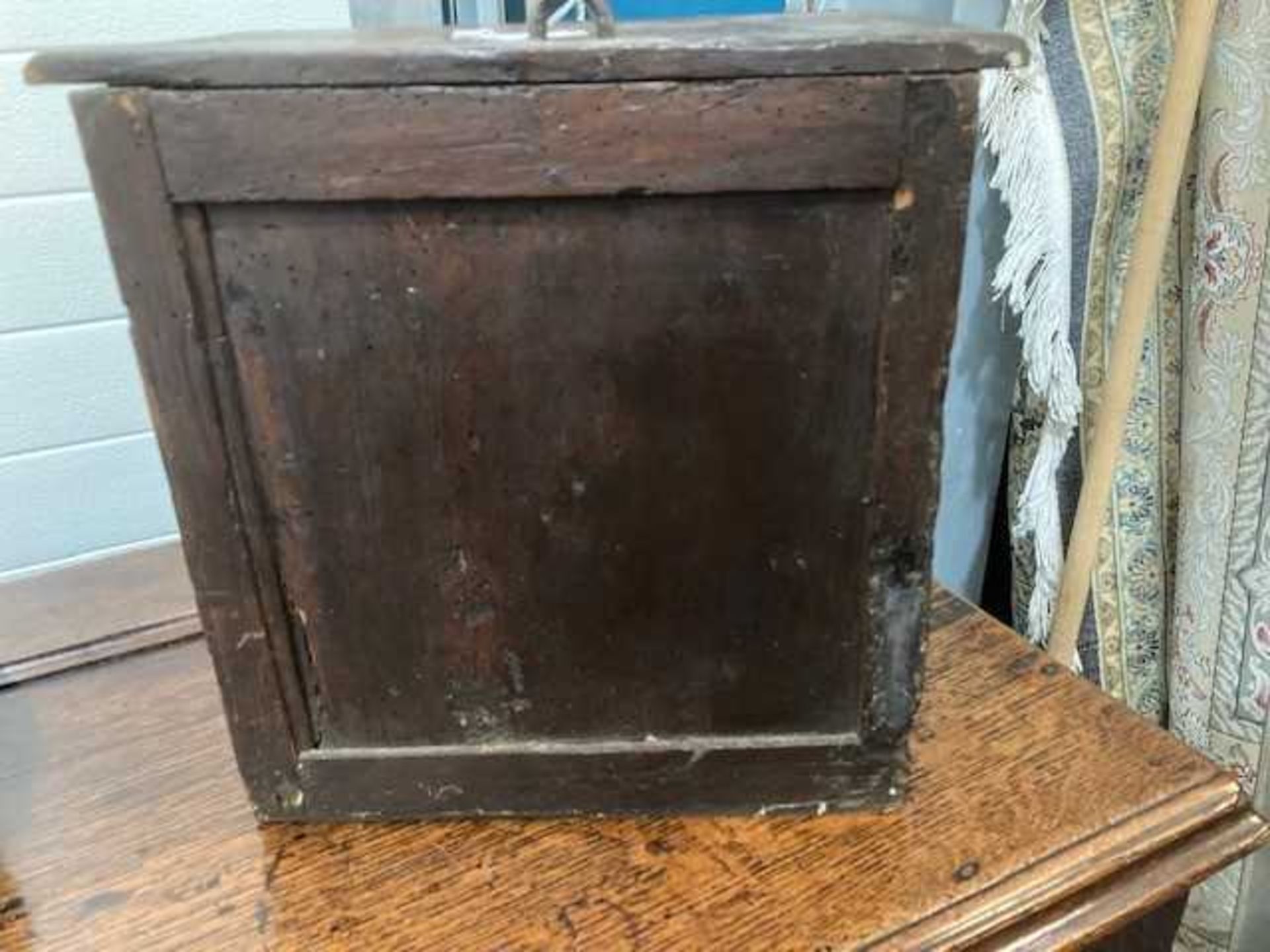 AN OAK SPICE CUPBOARD, LATE 17TH/EARLY 18TH CENTURY - Image 3 of 4