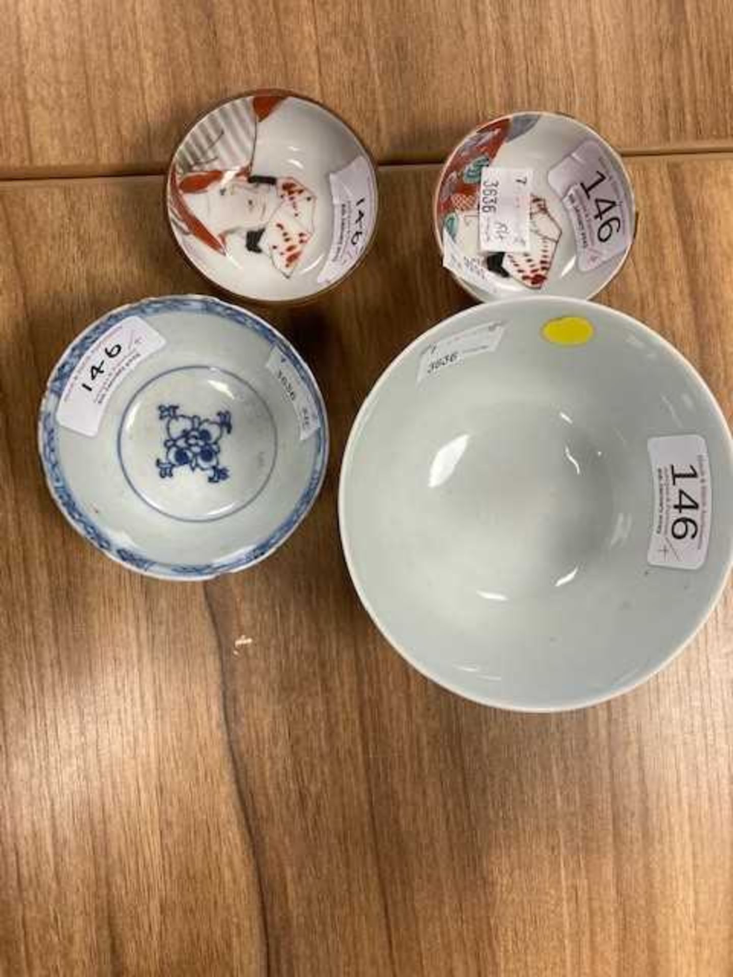 A CHINESE DOUCAI BOWL - Bild 4 aus 4