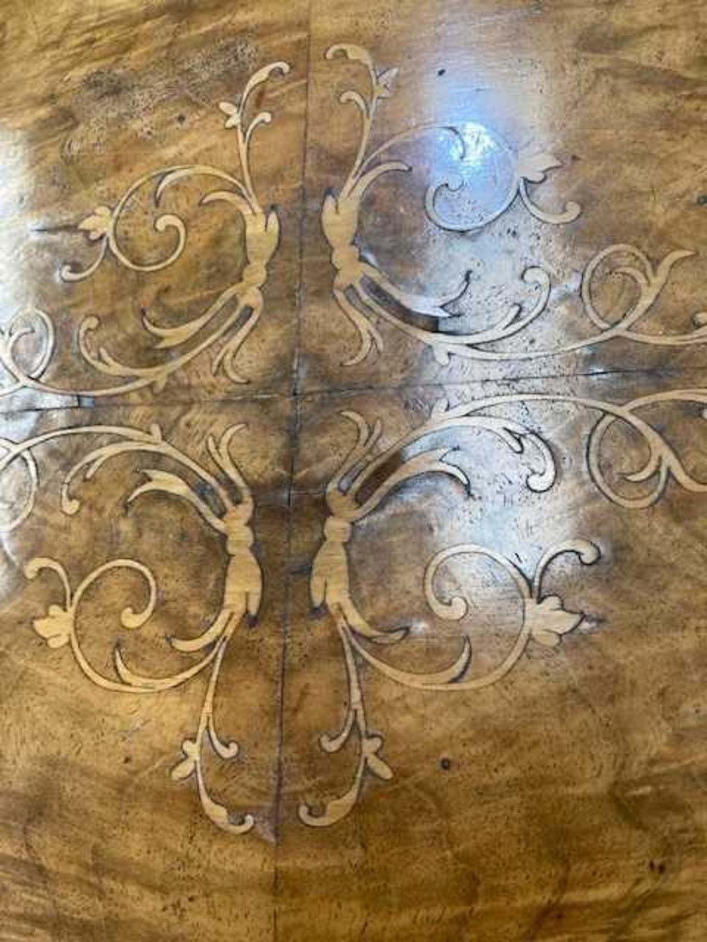 A VICTORIAN INLAID BURR WALNUT WORK/WRITING TABLE - Image 5 of 5