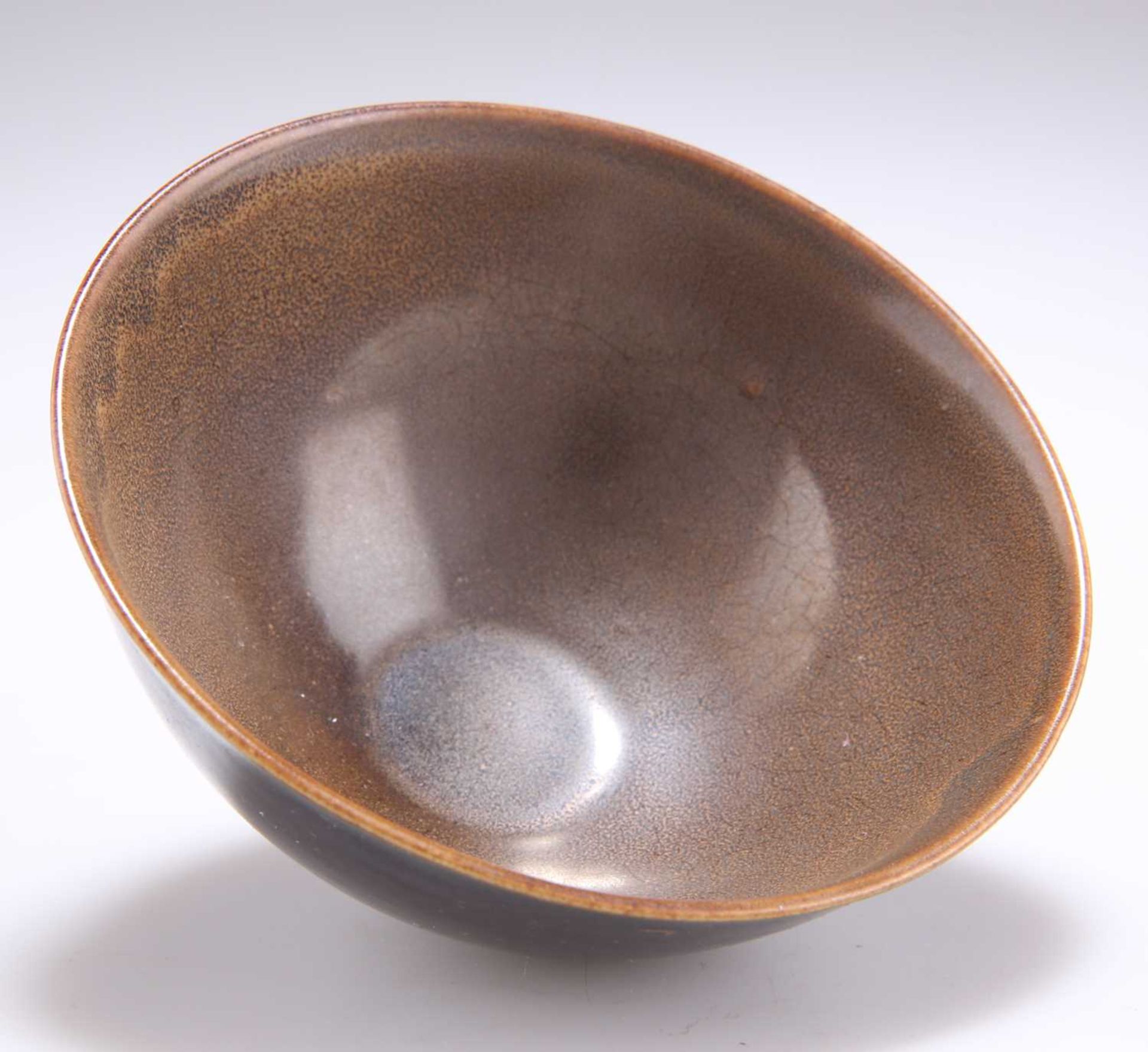 A CHINESE TEADUST-GLAZED BOWL - Image 2 of 3