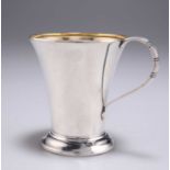 AN ART DECO SILVER MUG