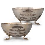 A PAIR OF CONTINENTAL SILVER BOWLS, 20TH CENTURY