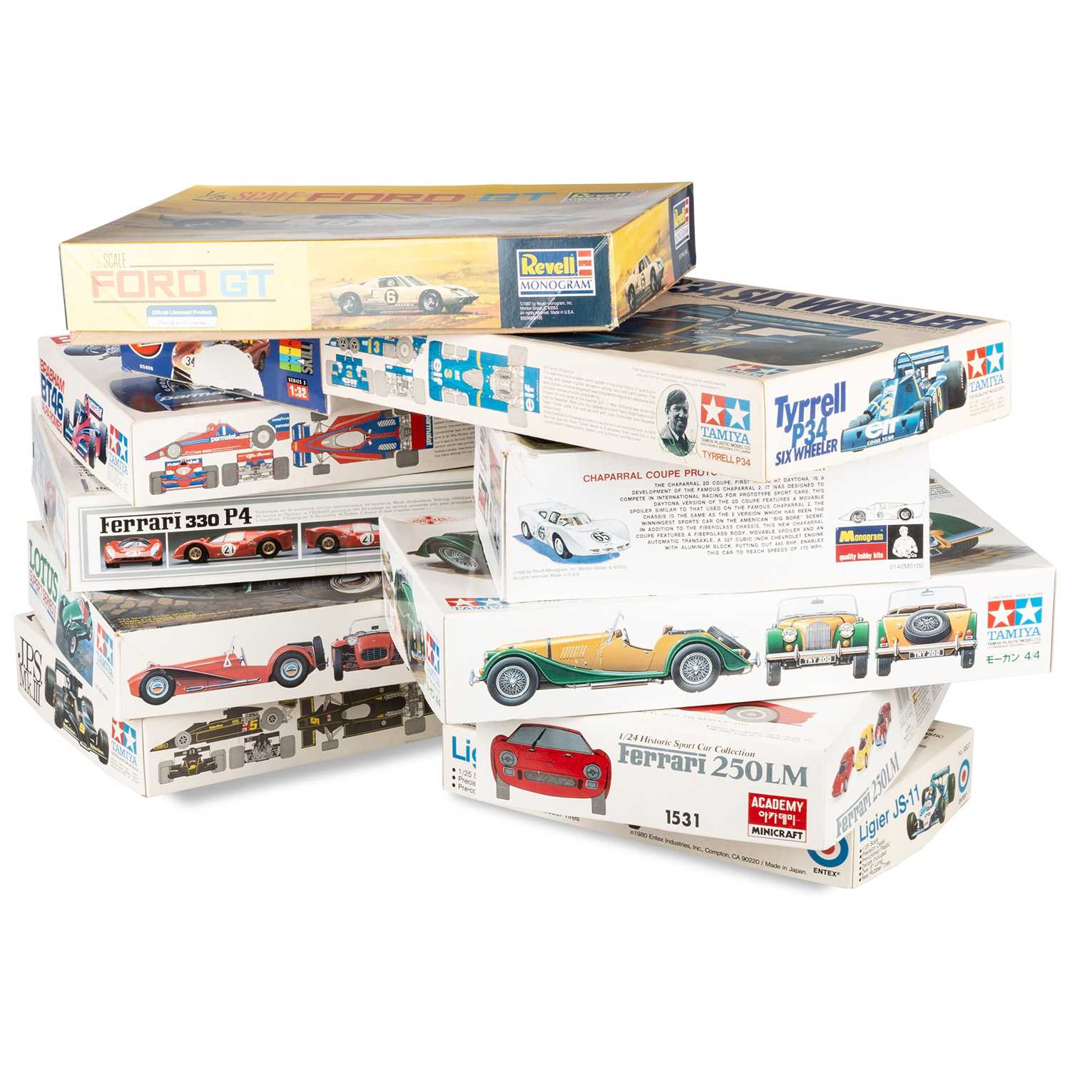 ASSORTED MODEL KIT RACING CARS AND ENGINES