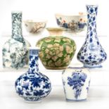 A COLLECTION OF CHINESE PORCELAIN