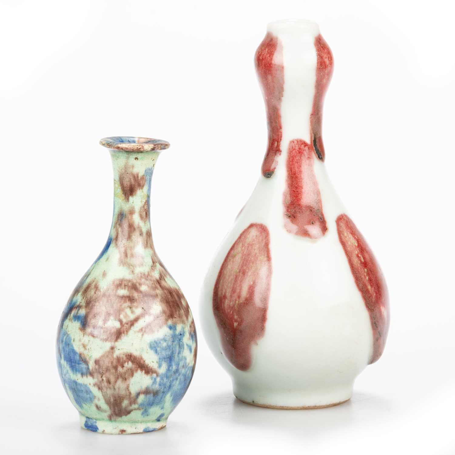 FOUR CHINESE MINIATURE PORCELAIN VASES - Image 2 of 3