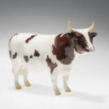 A BESWICK MODEL OF AN AYRSHIRE BULL CH. WHITEHILL MANDATE