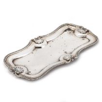 A GEORGE III SILVER SNUFFER TRAY