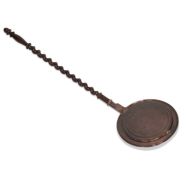 A COPPER WARMING PAN, 18TH/ 19TH CENTURY