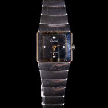 A LADY'S RADO SINTRA CERAMIC BRACELET WATCH