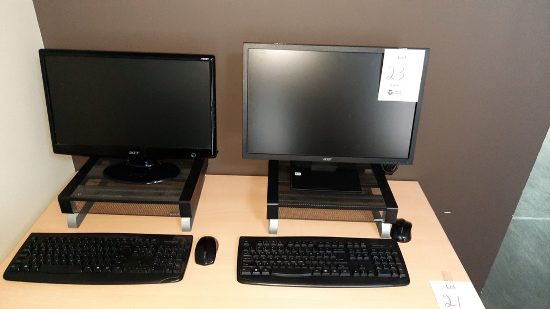 LOT: (8 pcs) Monitors, Supports, Keyboards & Mouses