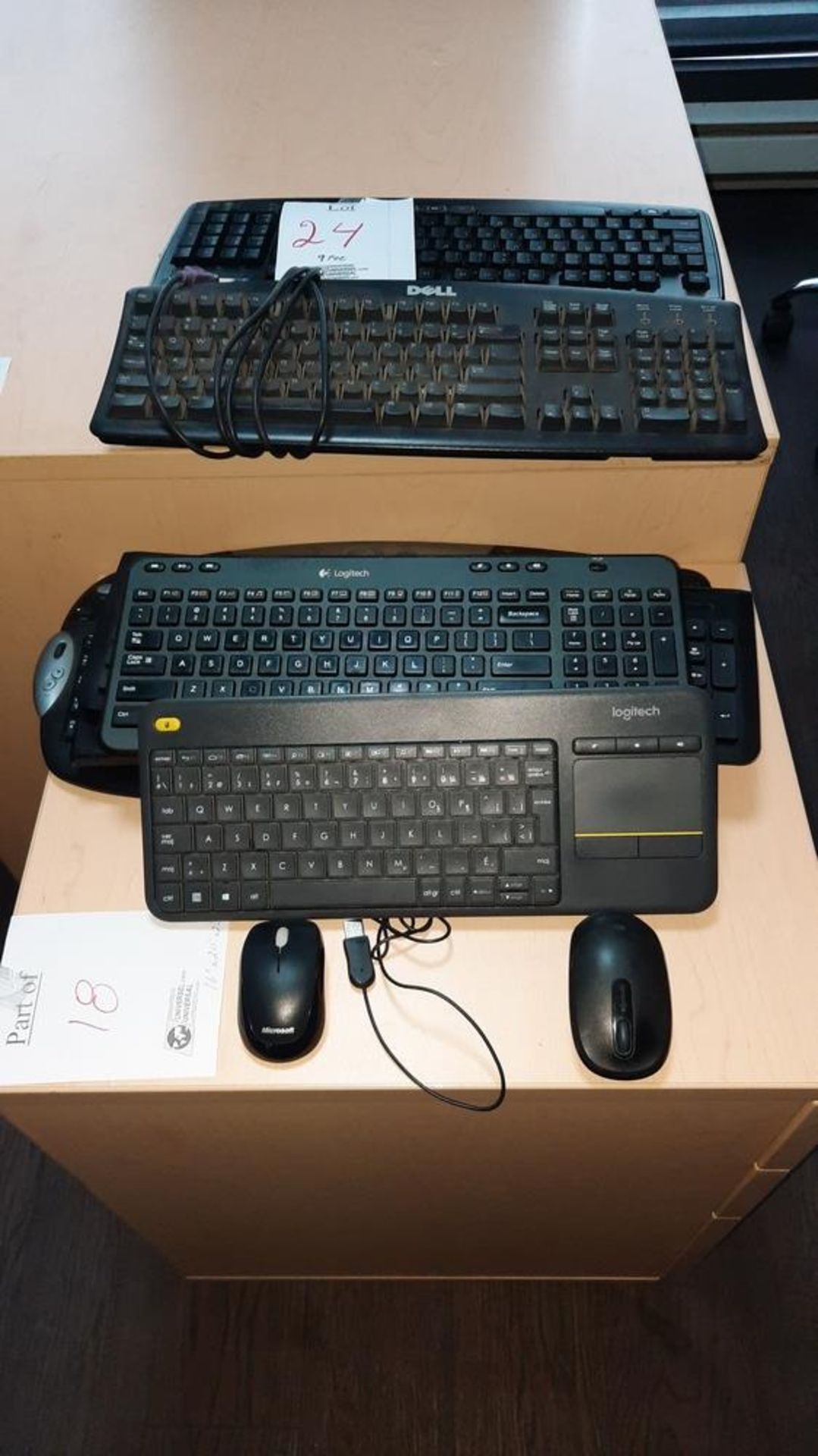 LOT: (9 pcs) Keyboards & Mouses