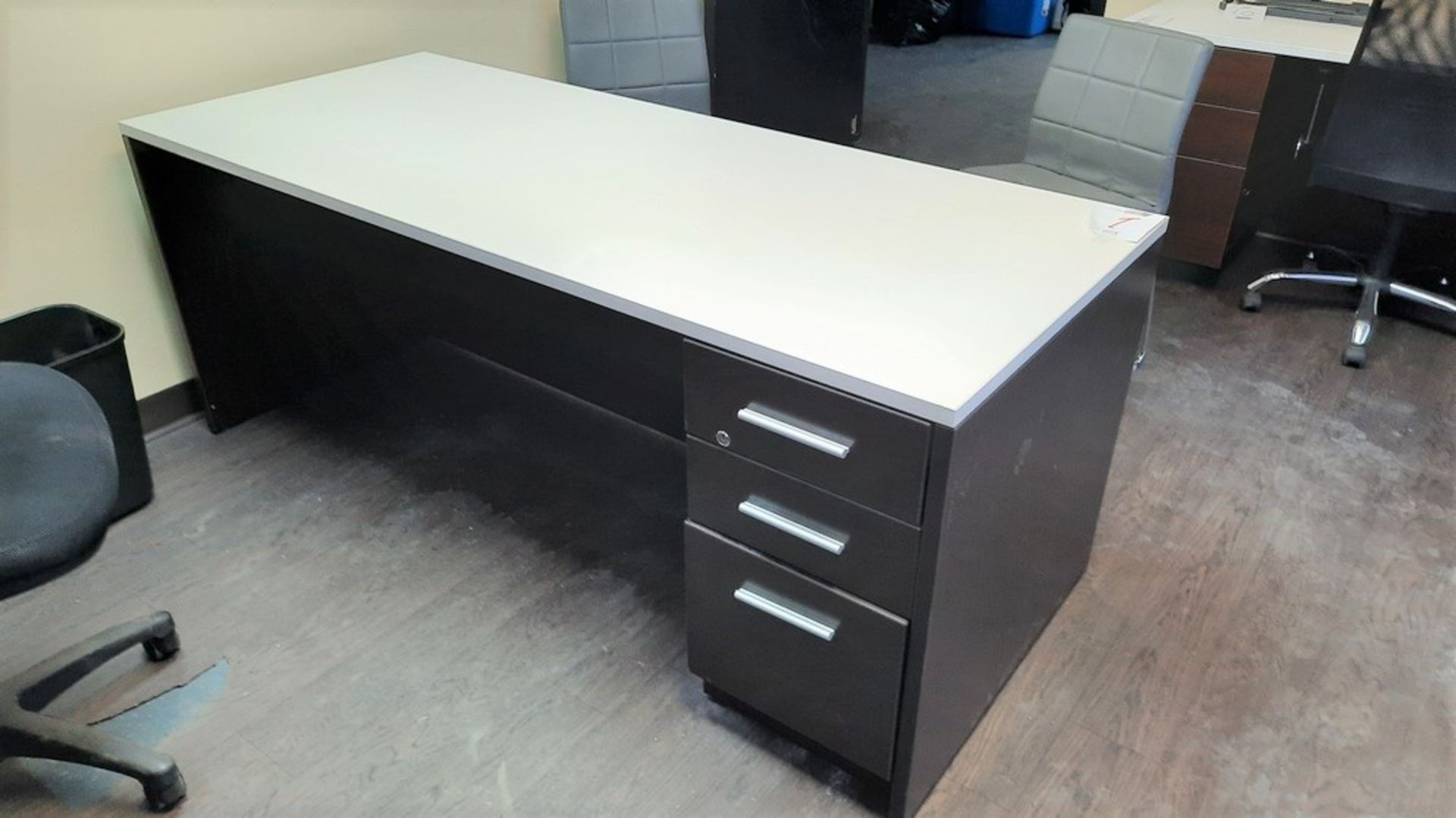 Desk, 3-Drawers, 72'' x 30''