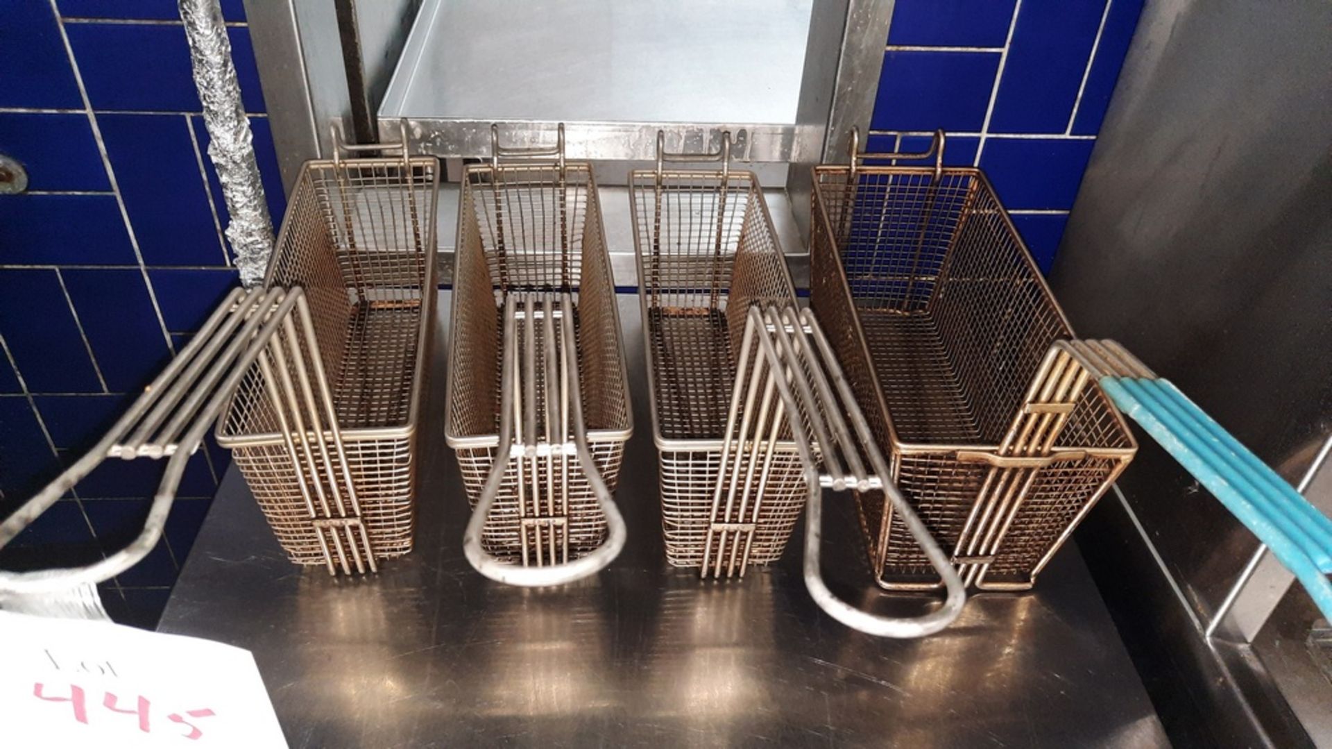 LOT: (4) Fryer Baskets