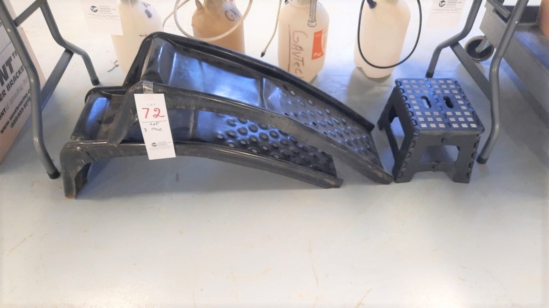 LOT: (2) Car Ramps & (1) Mechanic Seat