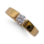 18CT YELLOW GOLD TENSION SET SOLITAIRE DIAMOND RING.