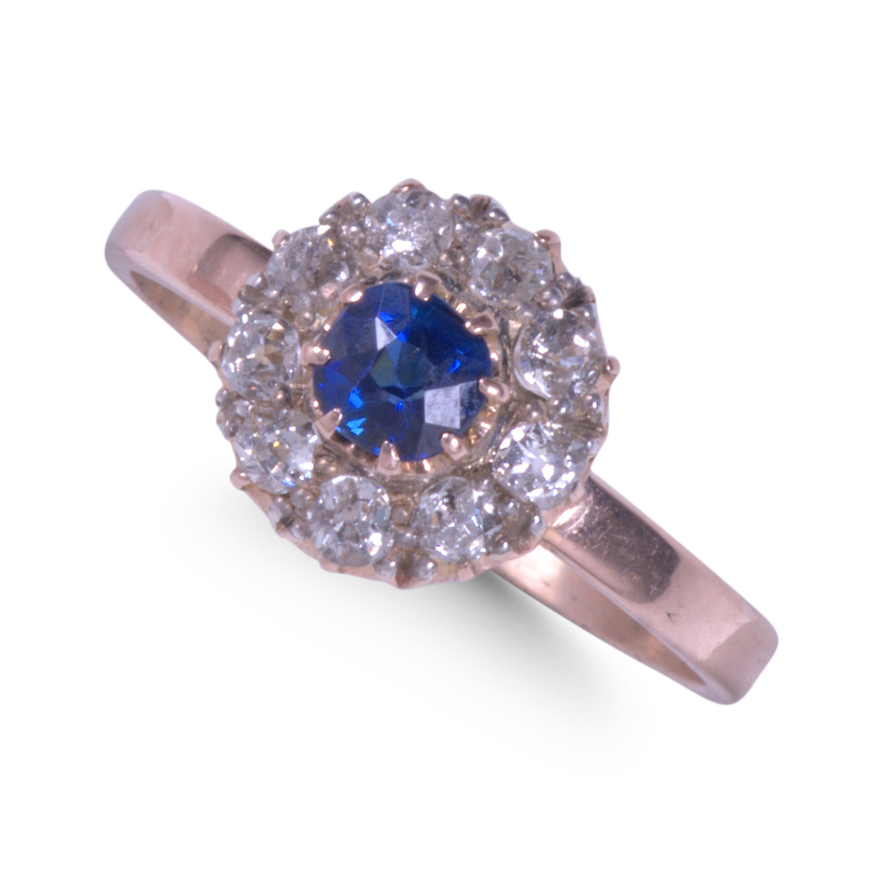 SAPPHIRE AND OLD CUT DIAMOND CLUSTER RING.