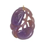 CHINESE, CARVED PURPLE CHALCEDONY PENDANT.