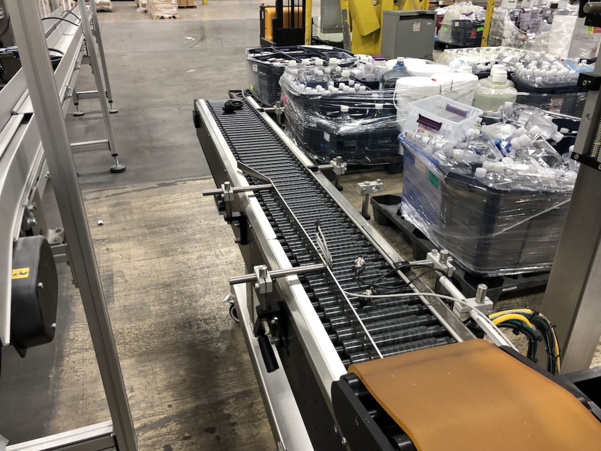 SOUTHERN CALIFORNIA PACKAGING EQUIPMENT ST-1100 MOTORIZED ROLLER CONVEYOR ~ 100" LONG X 8" WIDE ( - Image 6 of 15