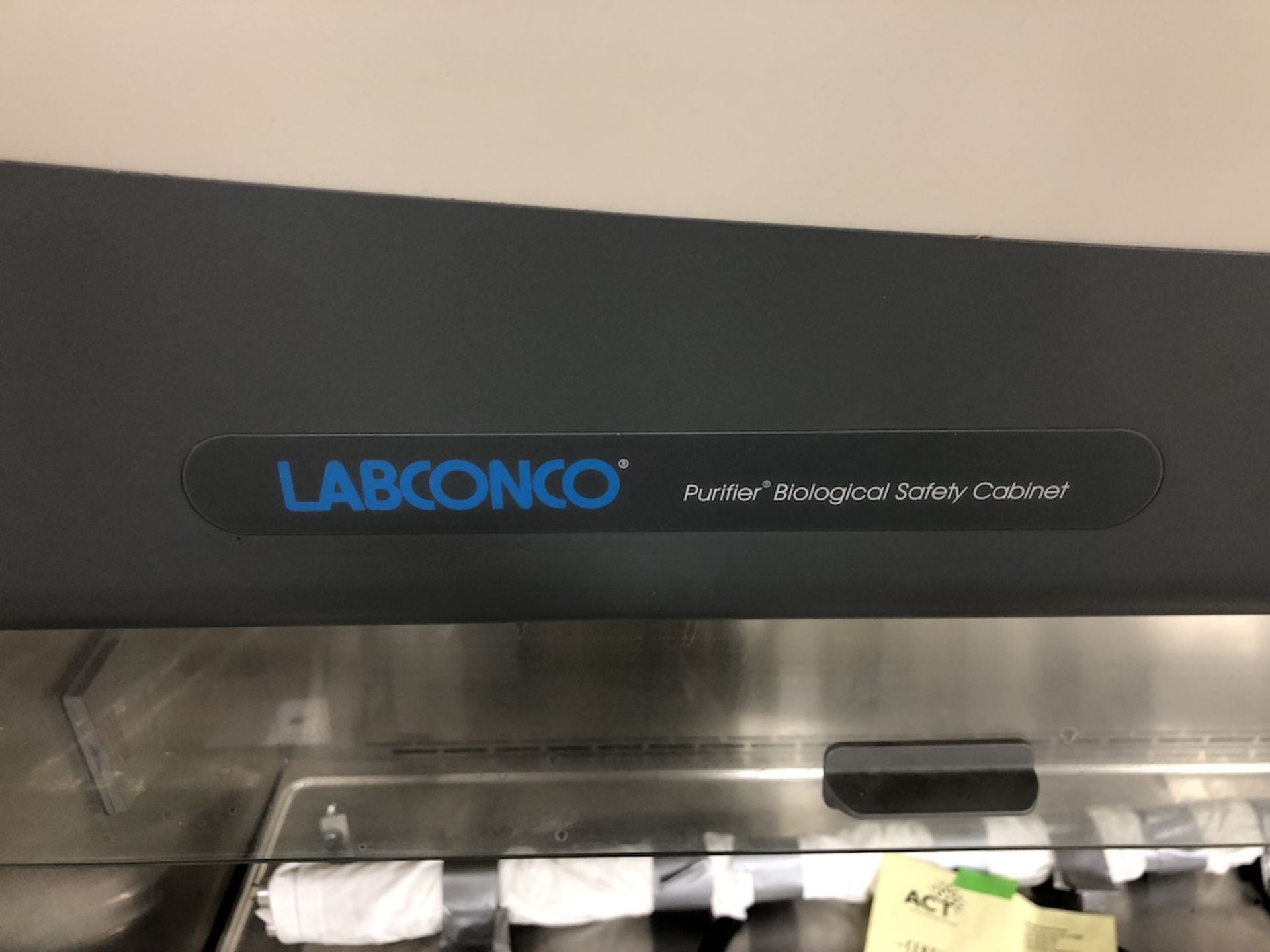 LABCONCO LOGIC PURIFIER BIOLOGICAL SAFETY CABINET 6 FOOT CLASS II, TYPE A2, BIOSAFETY CABINET/ - Image 6 of 11