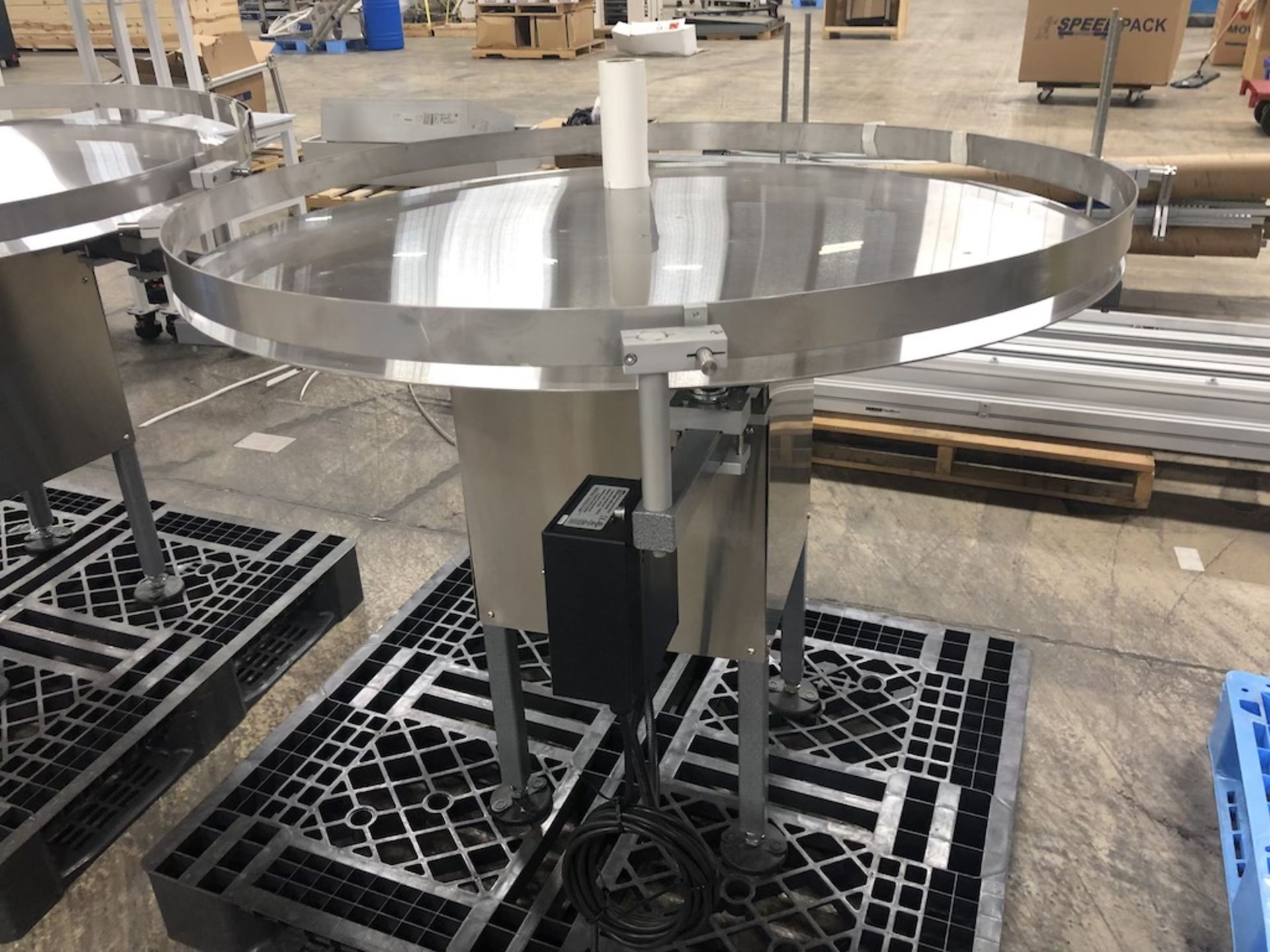 48" FT CIRCULAR SORTING TABLE / UNSCRAMBLING TABLE WITH PENTA KB DRIVE DC MOTOR SPEED CONTROL MODEL: - Image 4 of 6