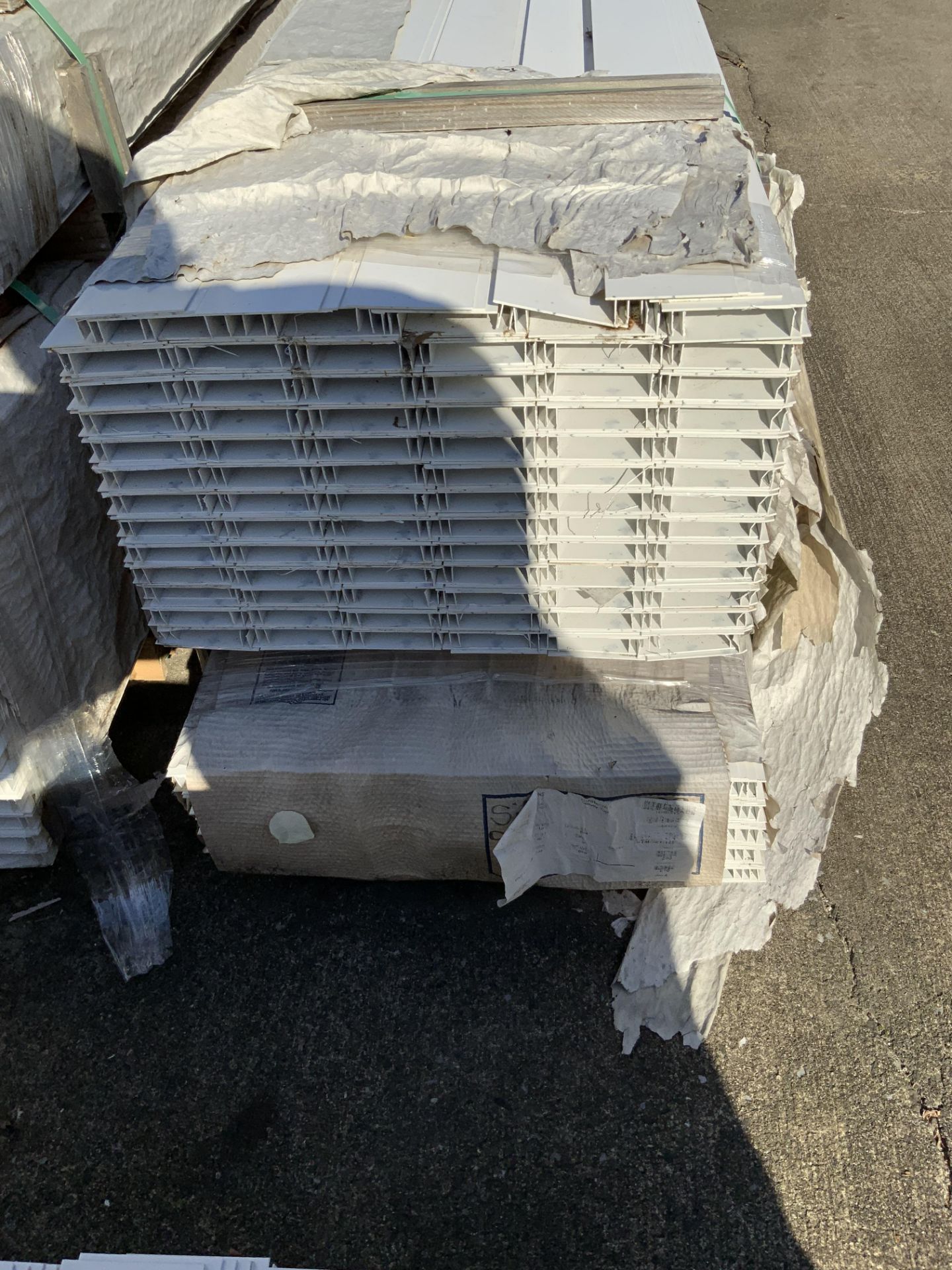 Large Lot of Extruded Aluminum Stock - Image 8 of 16
